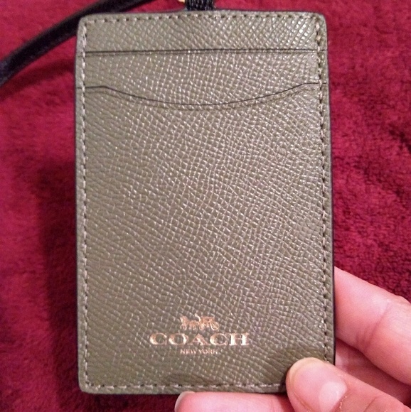 Coach Colorblock Lanyard ID - Picture 3 of 6